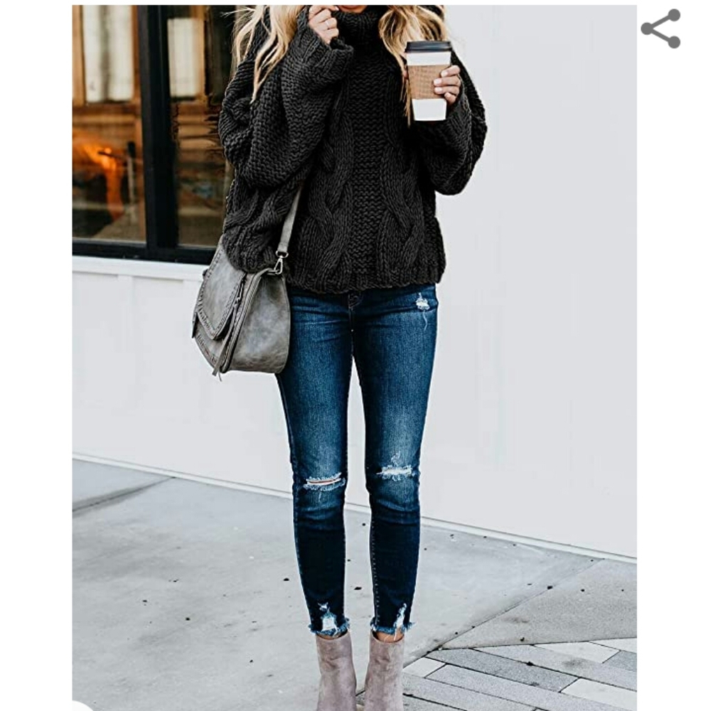 Turtleneck Balloon Long Sleeve Sweater - Picture 2 of 3